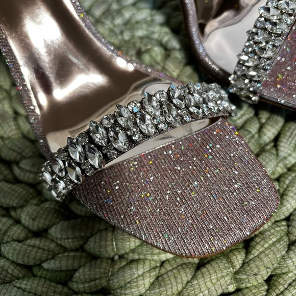 Badgley Mischka Harriet Open Square Toe Rhinestone Rose Gold Block Heel NWOB - Picture 6 of 12